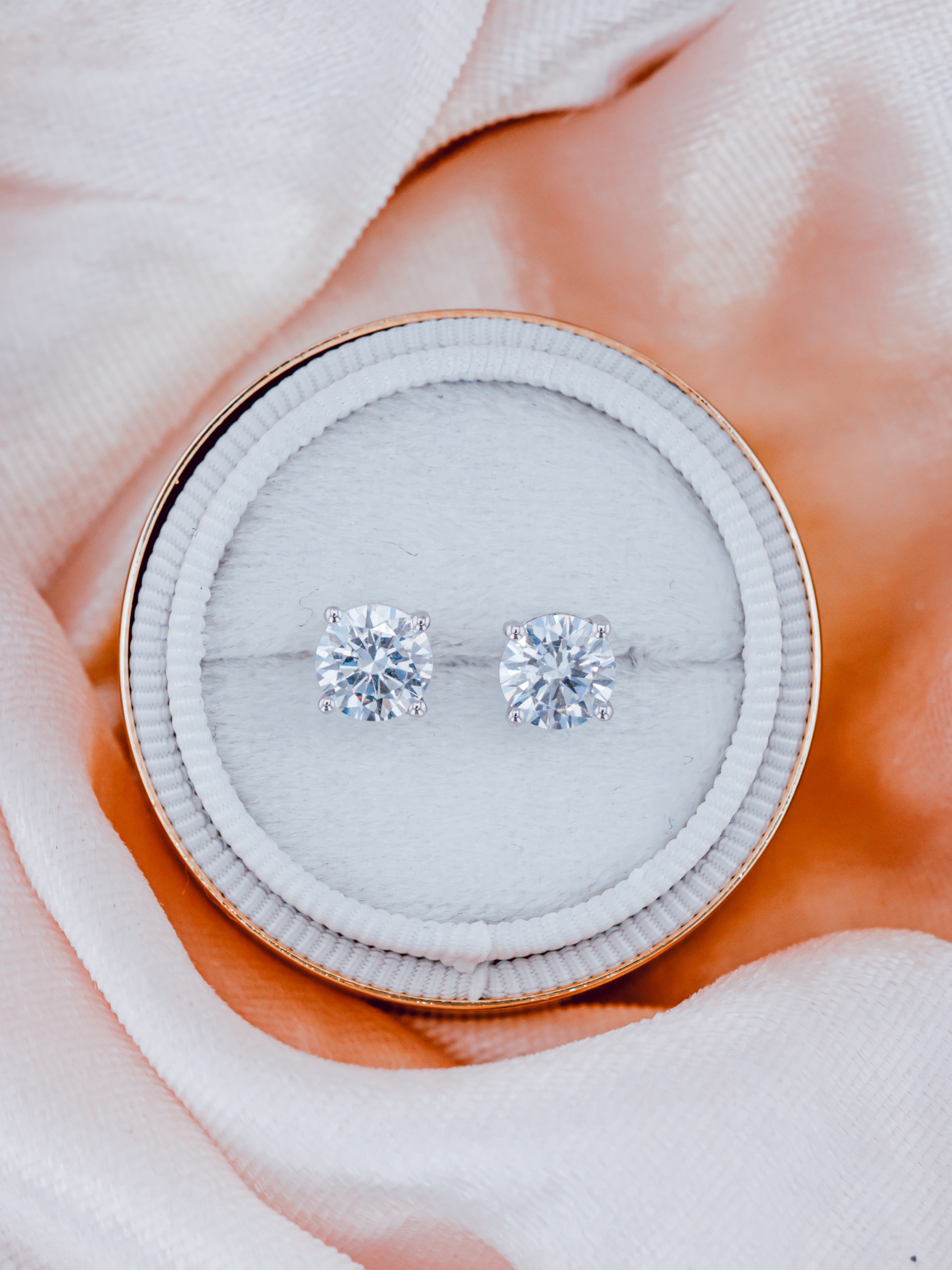 10K (WG/YG) Round Lab Diamond Basket Stud Earrings (Friction 4 prong)  - DEF Color, VVS-VS Clarity